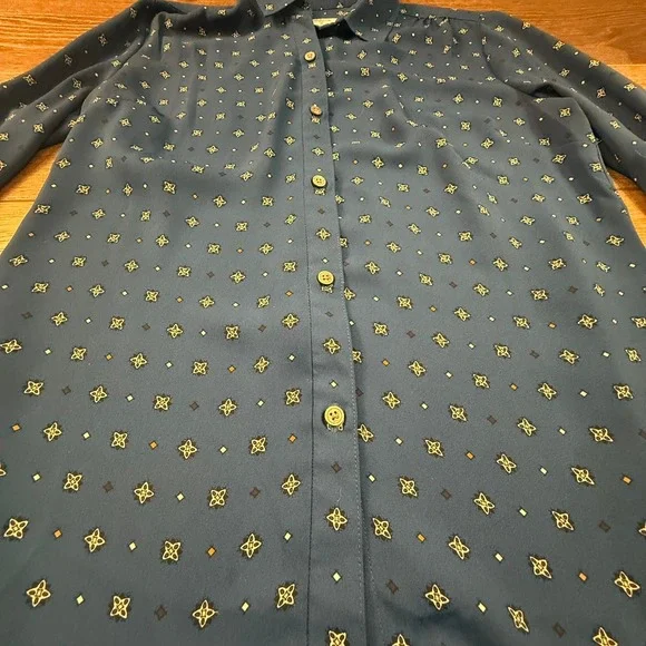 UNTUCKit Women's Natalie Button Front Shirt Blue Geometric Print 0 Classic - Picture 9 of 14